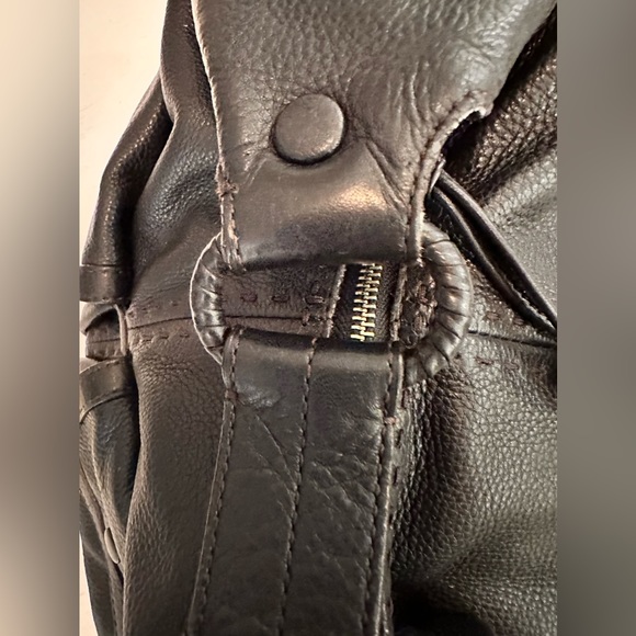 COLE HAAN! CLEARANCE SALE!!!! Cole Haan!!!  Black leather hobo bag large - Picture 5 of 13